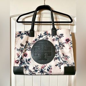 Fabulous Tory Burch Tote Bag